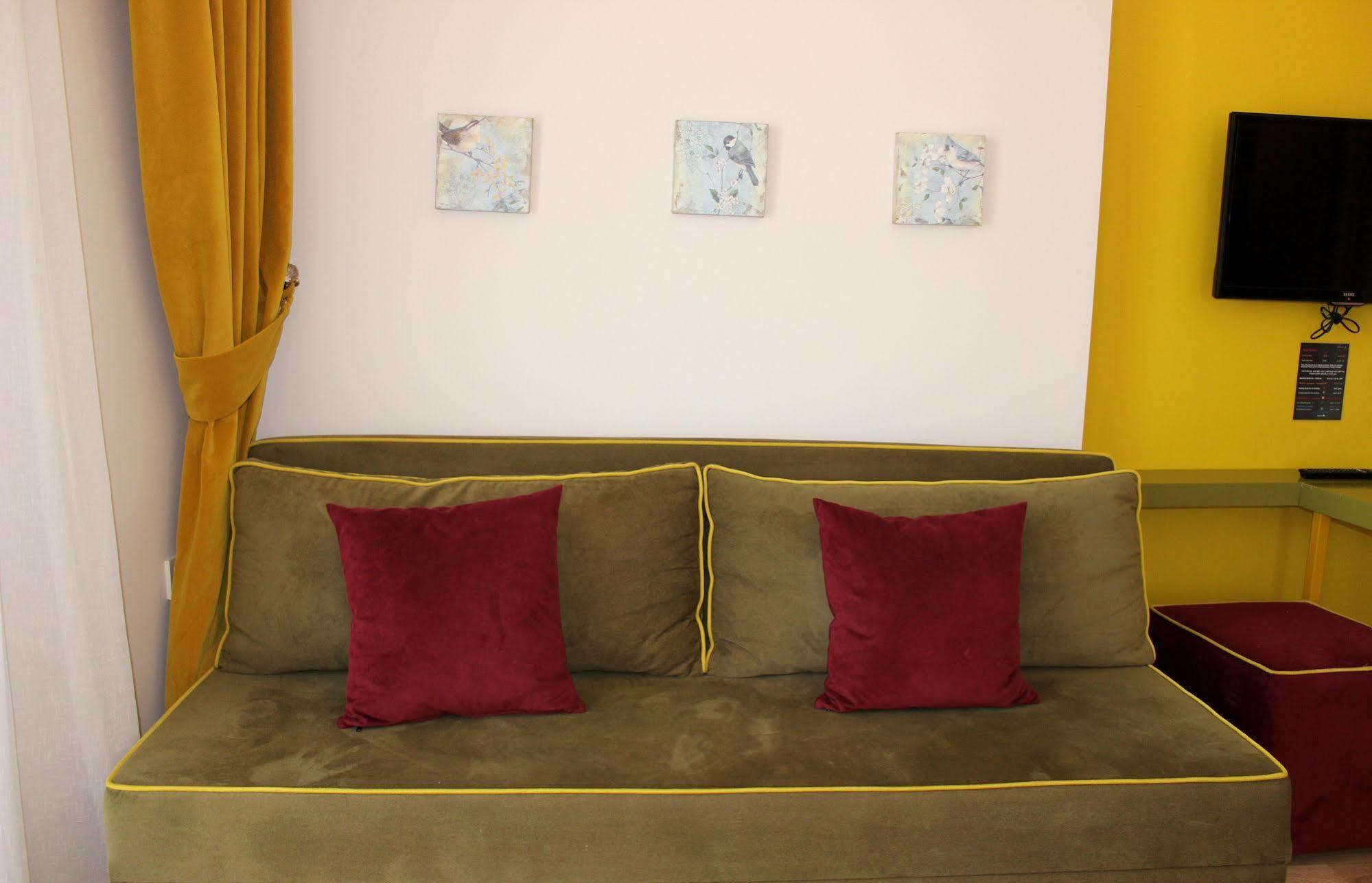 Almond Hill Aparthotel Istanbul Ngoại thất bức ảnh
