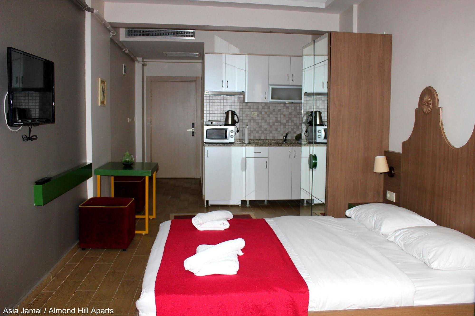 Almond Hill Aparthotel Istanbul Ngoại thất bức ảnh
